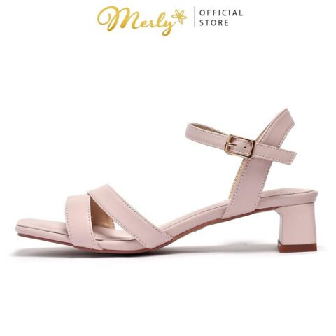 Sandal bệt Merlyshoes với thiết kế dây mảnh hiện đại và màu sắc trang nhã