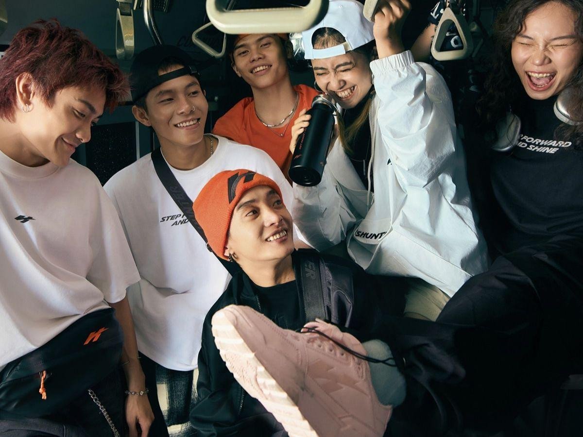 Sự thoải mái và vừa vặn khi mang giày sneaker local brand Việt Nam