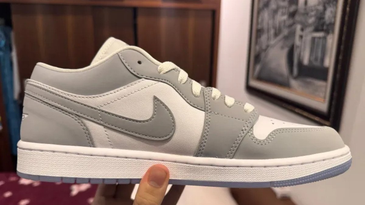 Sự tinh tế của đường khâu Swoosh giày Jordan 1 Low chính hãng