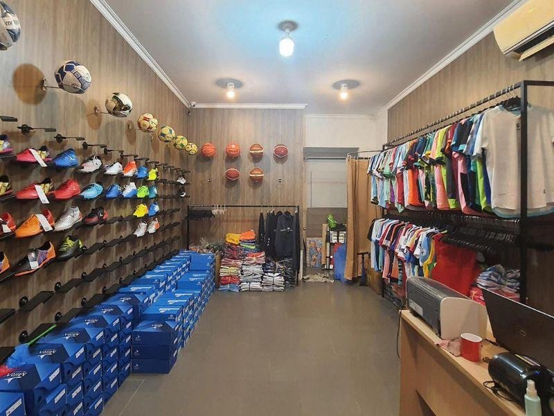 Thể Thao Vip là một shop bán giày đá bóng có đa dạng các mẫu mã