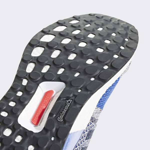 Thiết kế đế giày Ultra Boost nam chắc chắn với cao su Continental