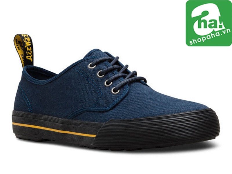 Thiết kế giày lười Dr. Martens với lỗ thoáng khí, mang lại cảm giác thoải mái