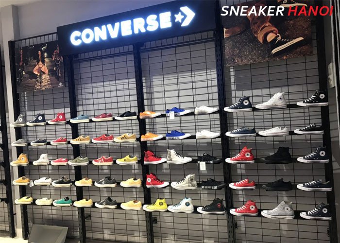Thương hiệu Converse chính hãng tại cửa hàng giày sneaker ở Hải Phòng