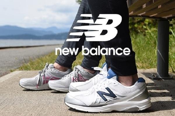Thương hiệu thời trang thể thao New Balance với logo chữ N đặc trưng, thể hiện tầm vóc toàn cầu của hãng