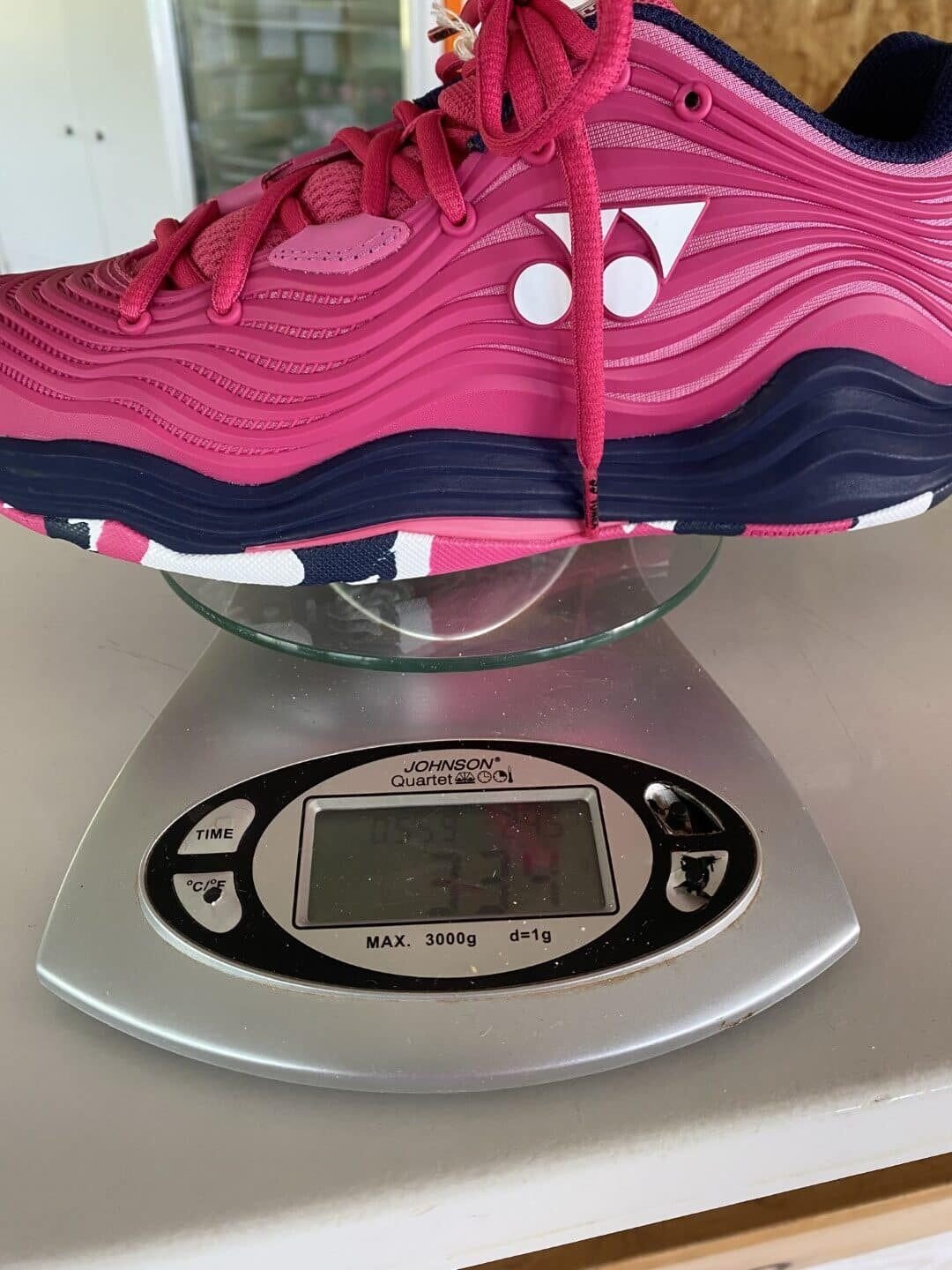 Trọng lượng của giày Yonex Fusion Rev 5