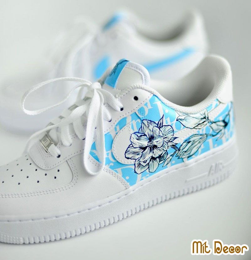 Vẽ custom giày nghệ thuật