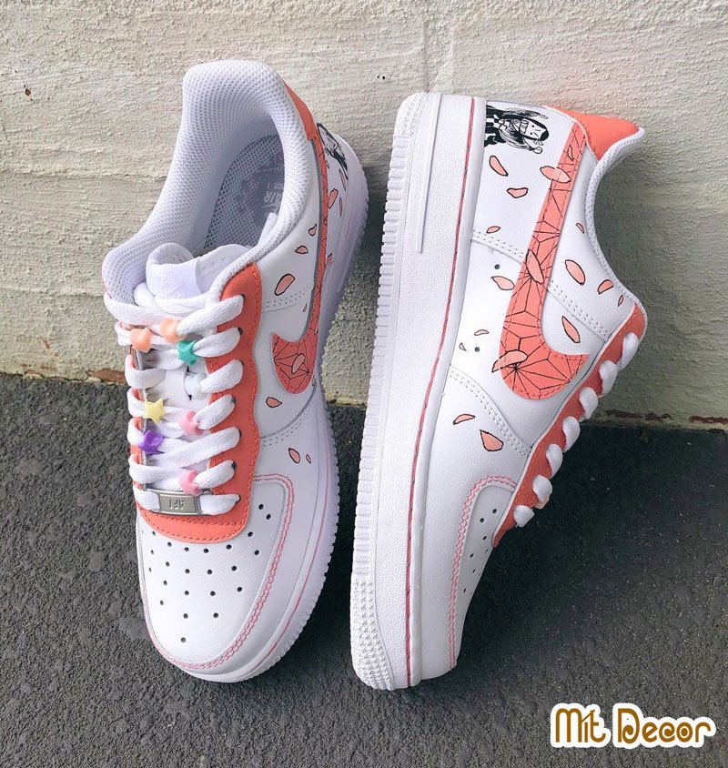 Vẽ giày sneaker độc đáo