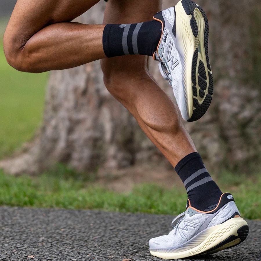 Xác định rõ mục đích sử dụng giày trước khi dùng keo dán giày thể thao