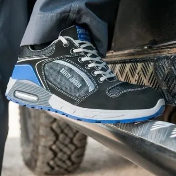 Xu hướng giày bảo hộ lao động hiện nay